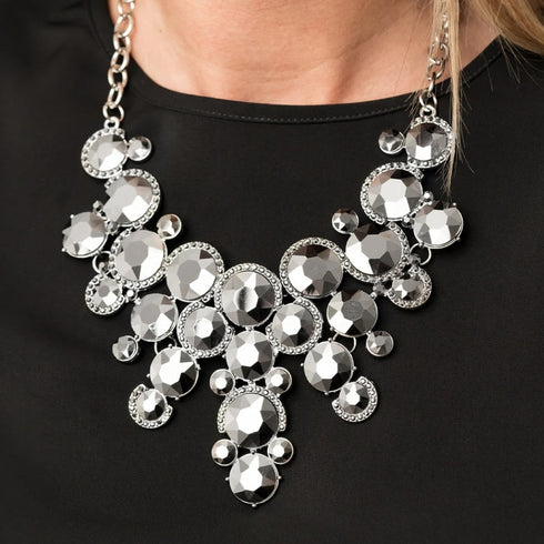 Paparazzi $5 jewelry! Sign up and we will notify you of upcoming giveaways! Win FREE jewelry!